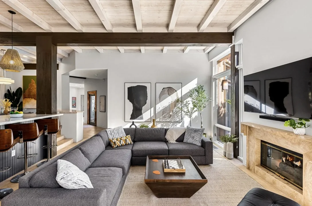 En İyi Kış Dekorasyon Fikirleri: Evinizi Sıcak ve Davetkâr Hale Getirin